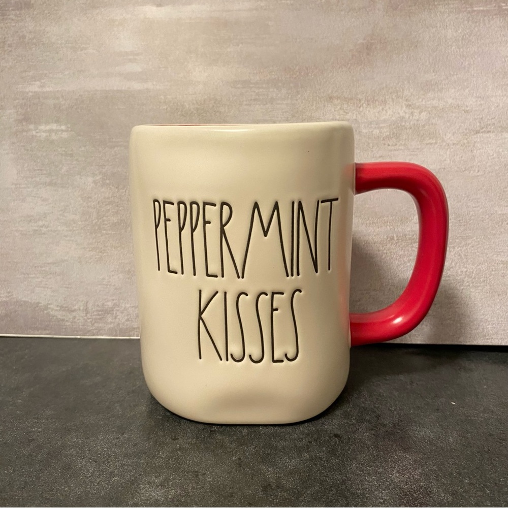 Rae Dunn Peppermint Kisses mug